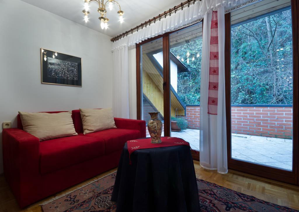 Apartment Nina With Private Terrace Tour As לובליאנה חדר תמונה